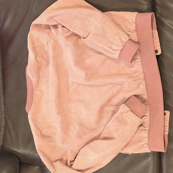 Brandy Melville Blush Pink Corduroy Button Jacket - Picture 5 of 8